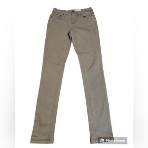 Joules. The Monroe Super Skinny. Size 2.